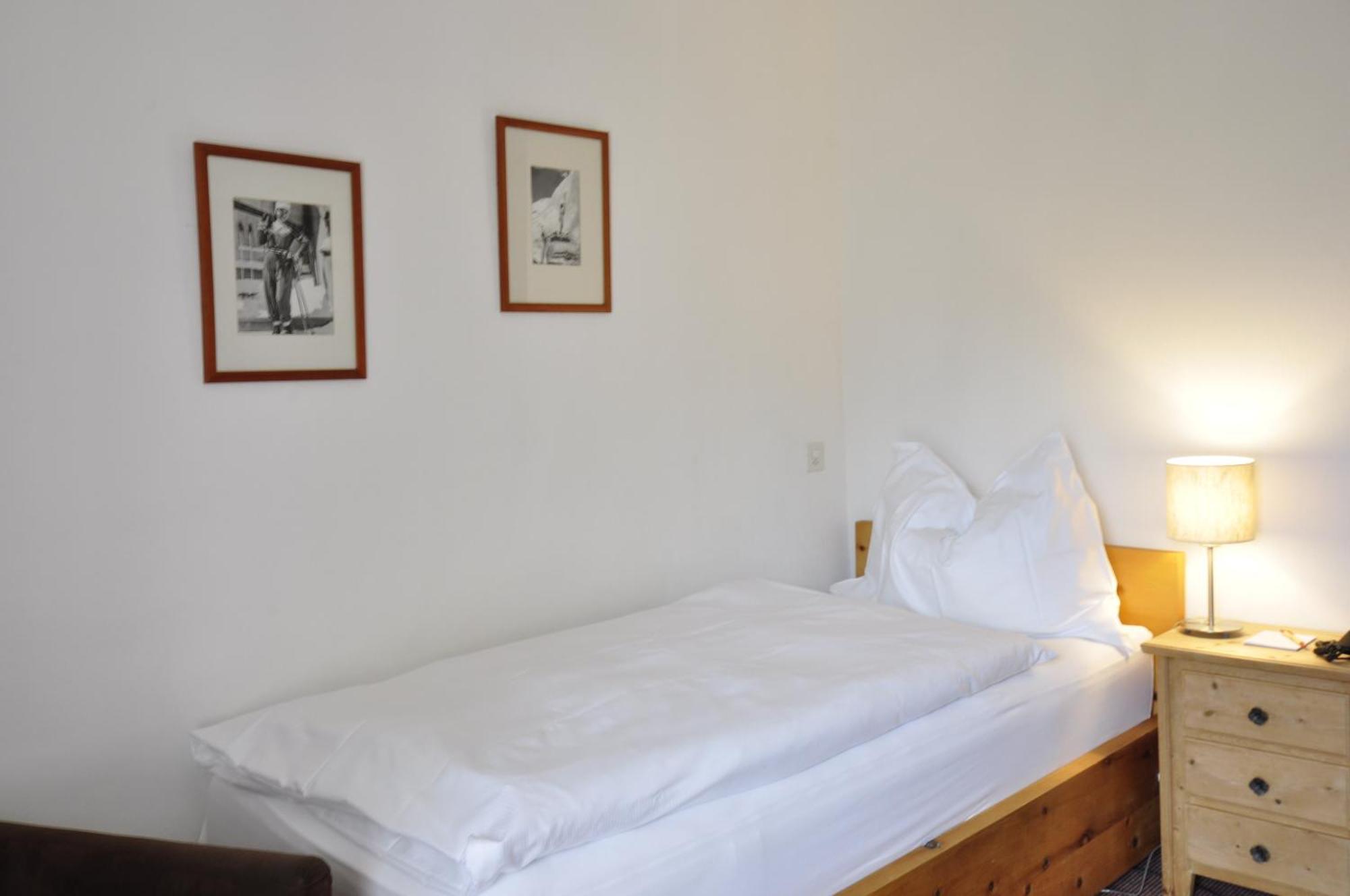 Hotel Bernina Pontresina Ngoại thất bức ảnh