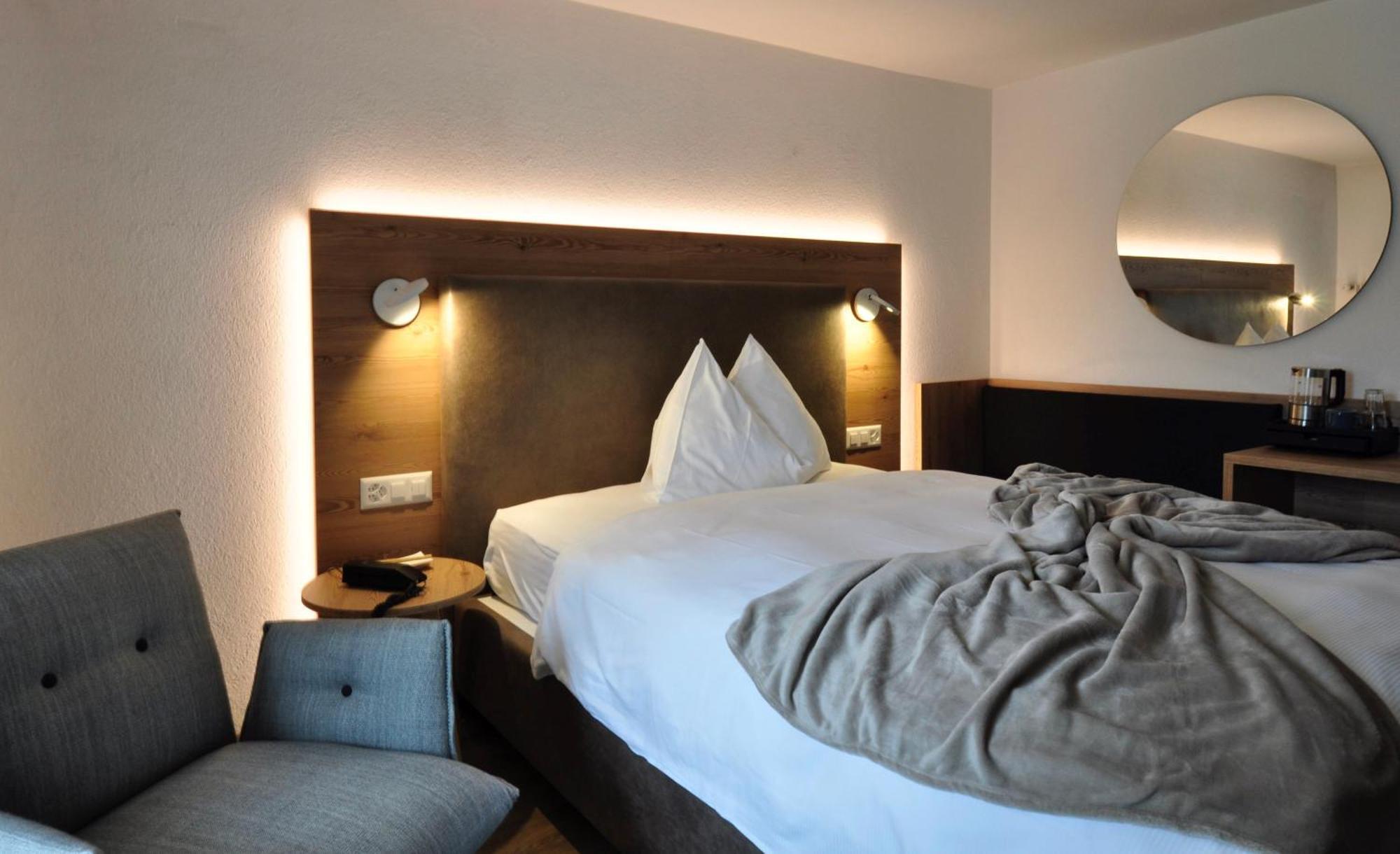 Hotel Bernina Pontresina Ngoại thất bức ảnh