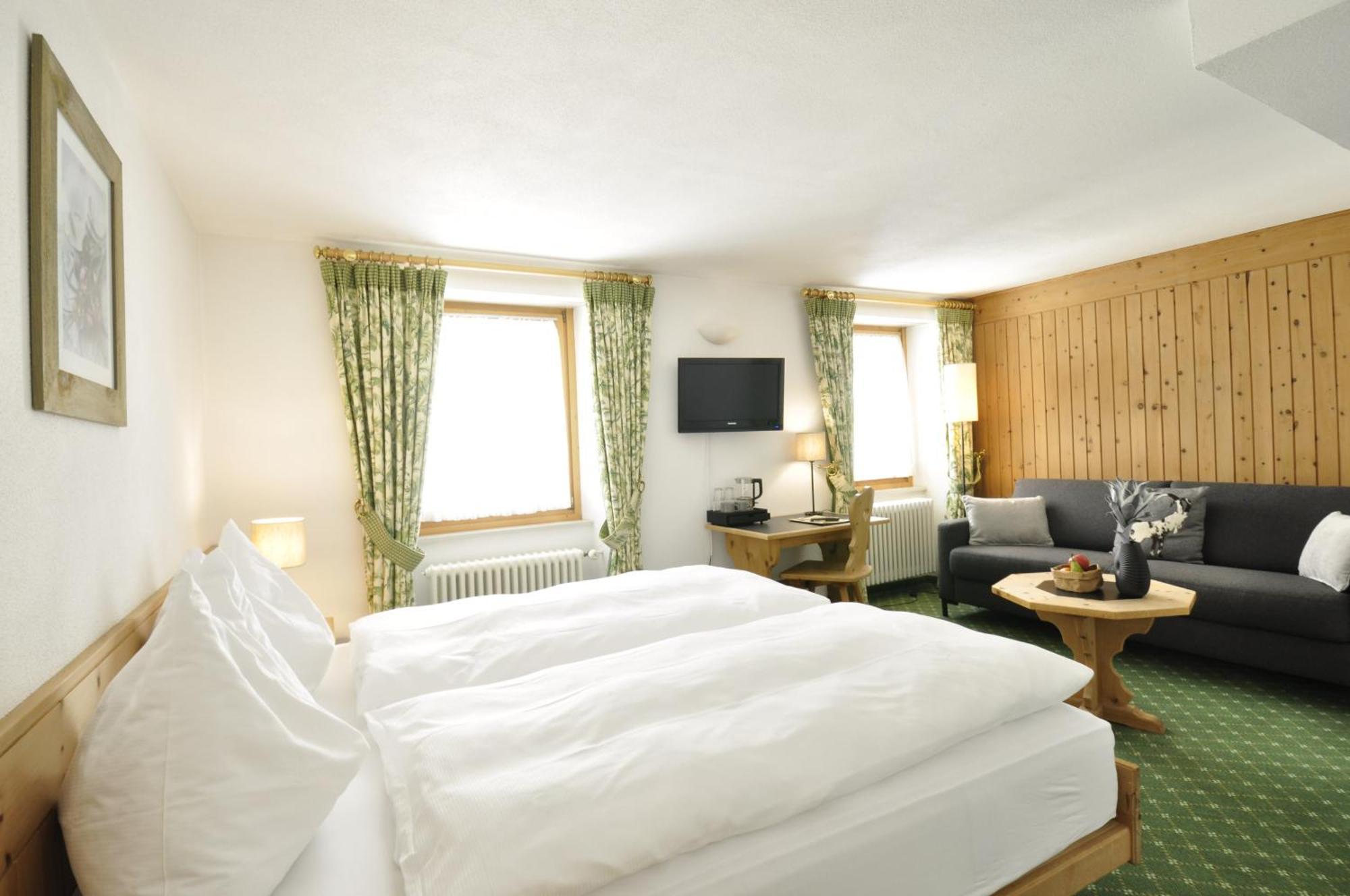 Hotel Bernina Pontresina Ngoại thất bức ảnh