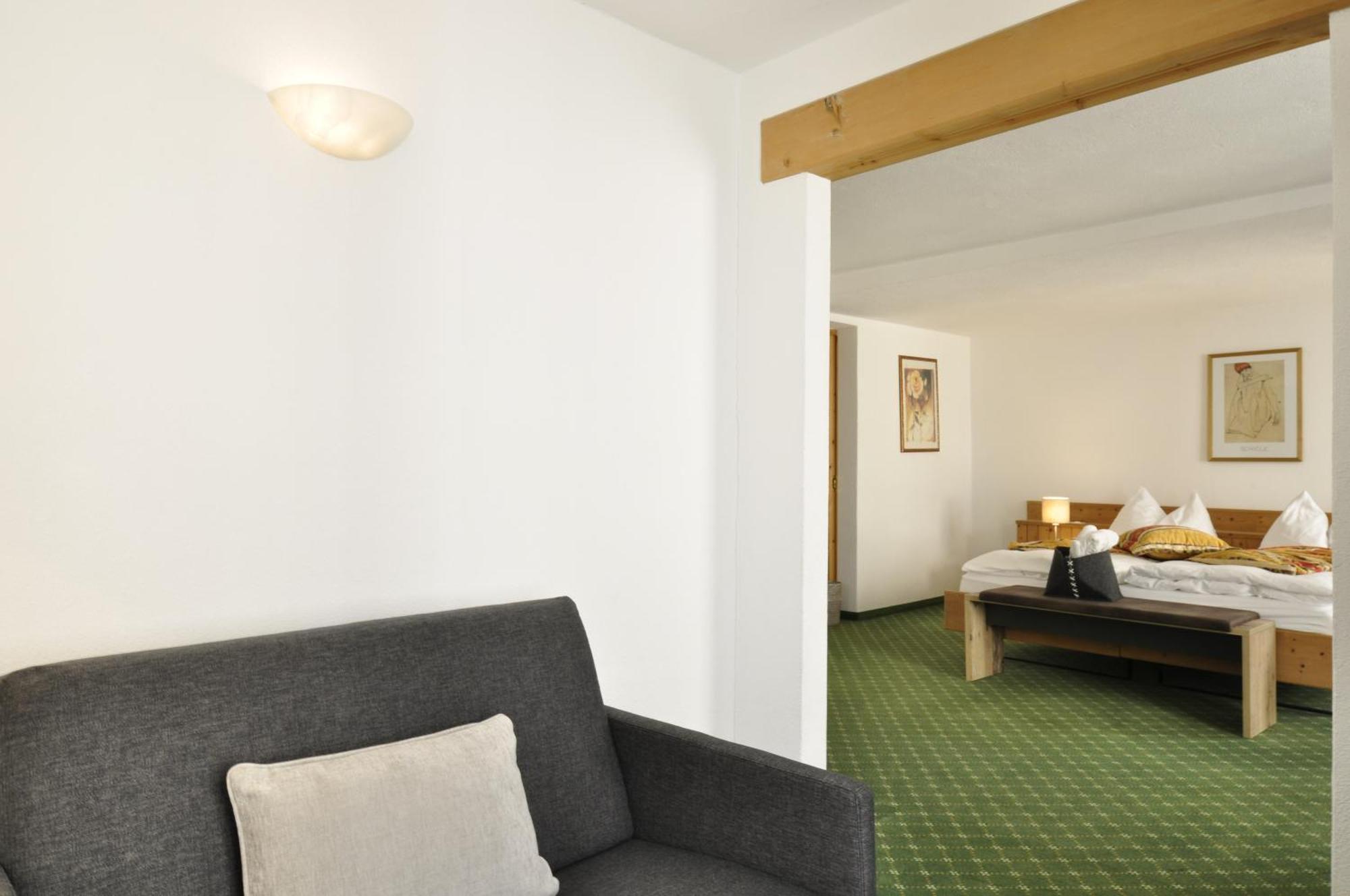 Hotel Bernina Pontresina Ngoại thất bức ảnh