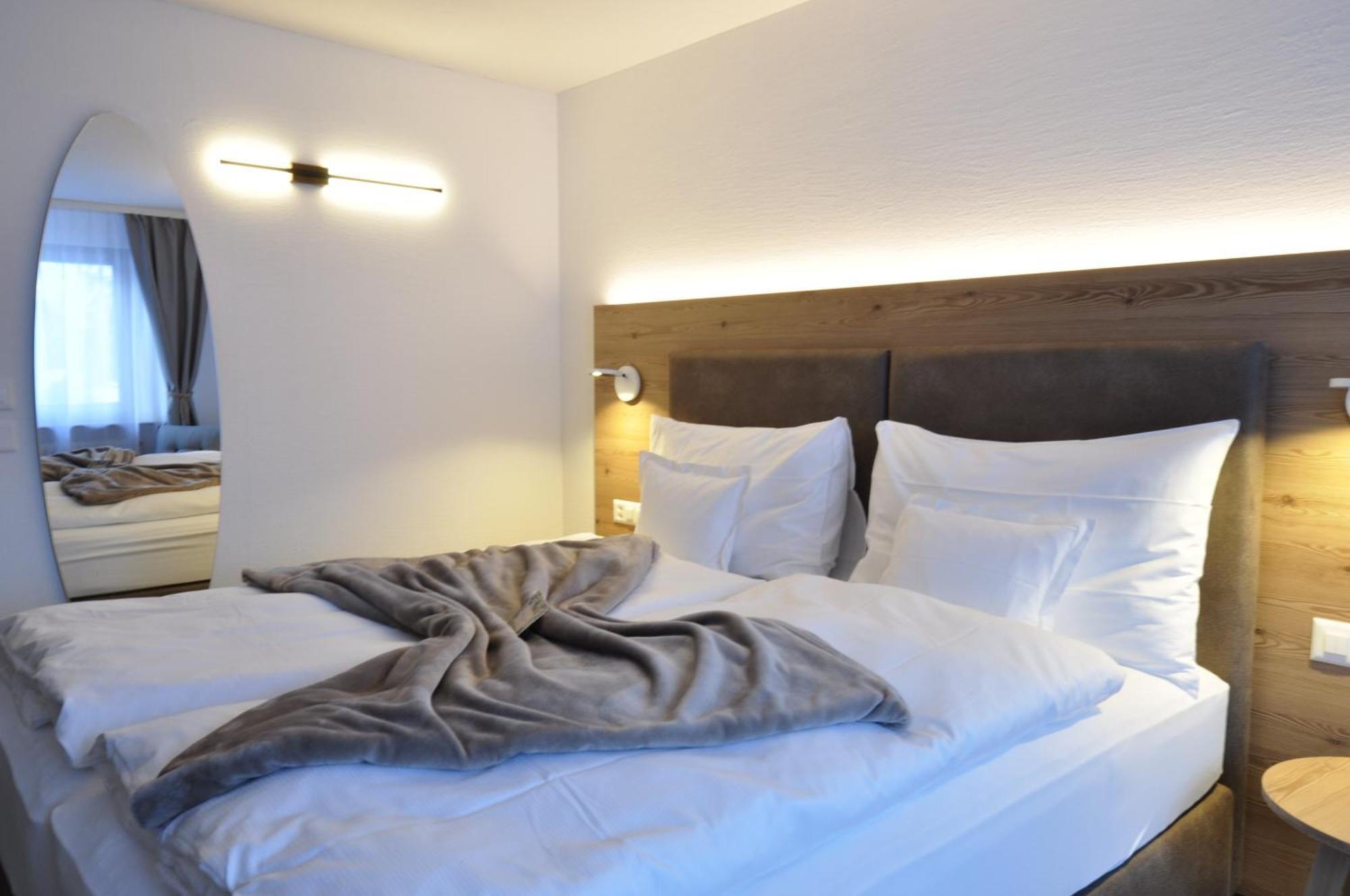Hotel Bernina Pontresina Ngoại thất bức ảnh