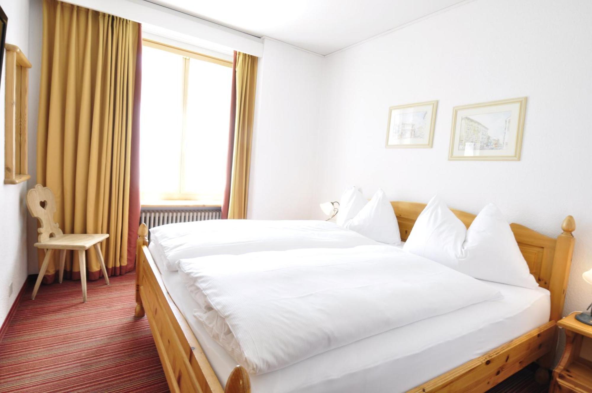 Hotel Bernina Pontresina Ngoại thất bức ảnh