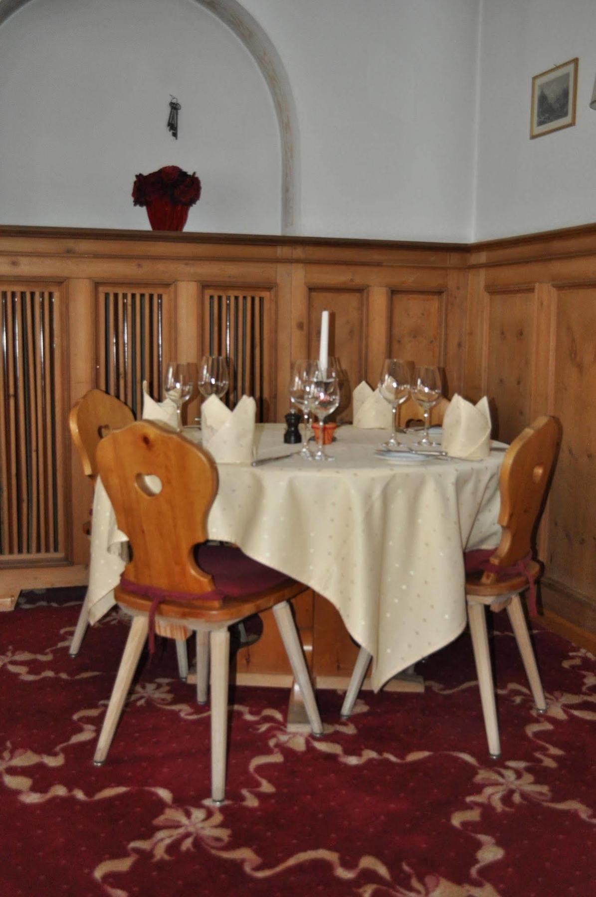Hotel Bernina Pontresina Ngoại thất bức ảnh